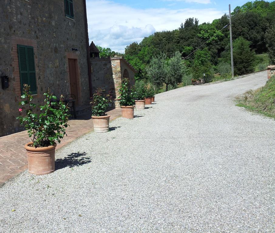 バーニ・ディ・ペトリオーロ Casa Guaitoliヴィラ エクステリア 写真