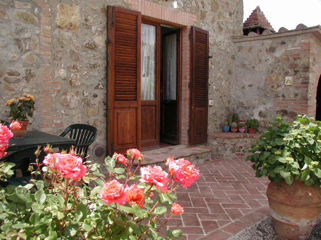 バーニ・ディ・ペトリオーロ Casa Guaitoliヴィラ 部屋 写真